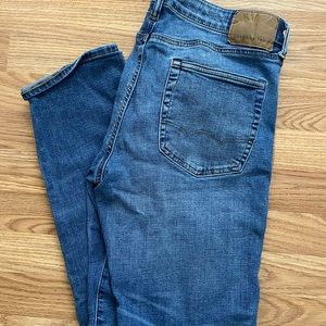 American Eagle Slim Straight Jeans